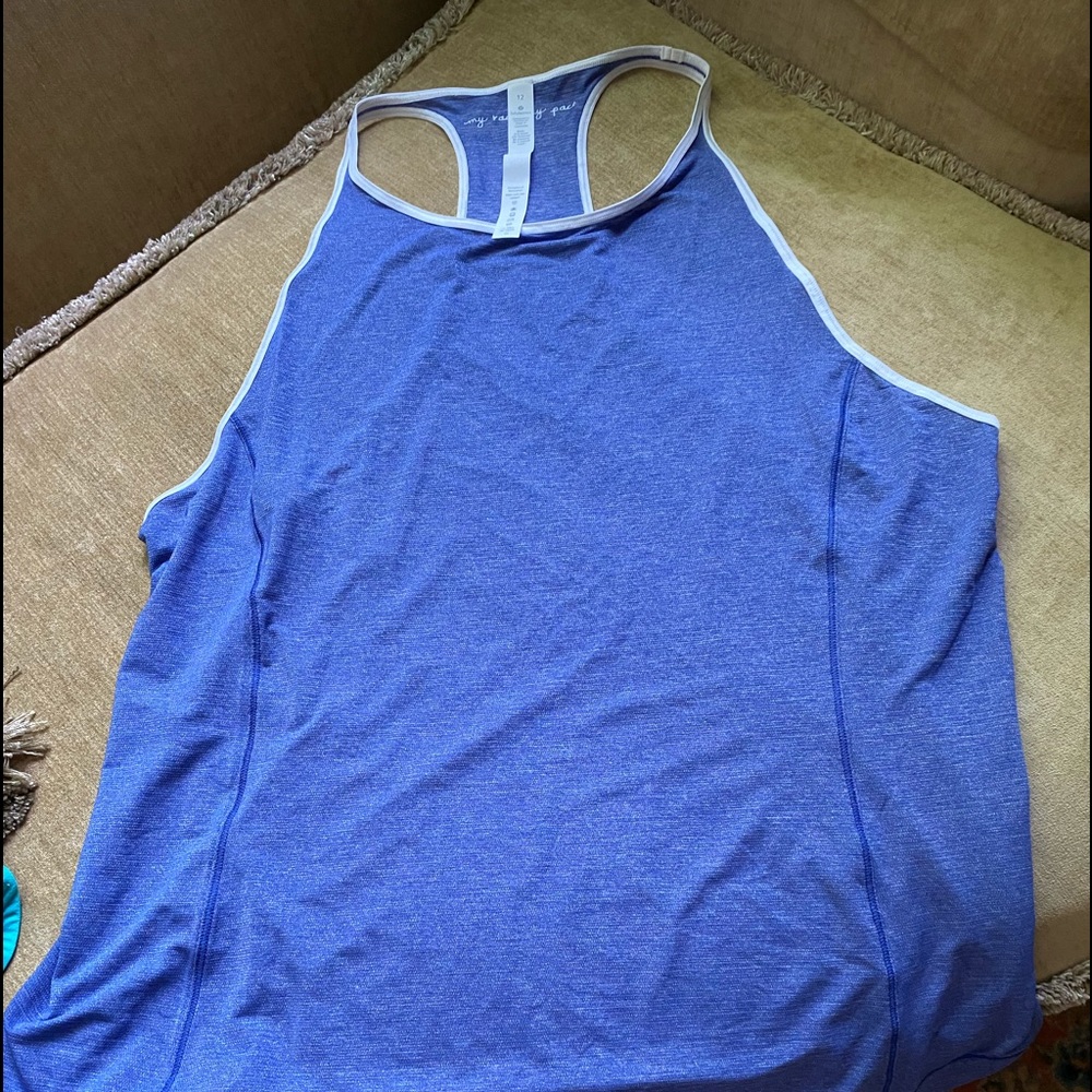 Lulu Lemon T back tank. Never worn. Size 12